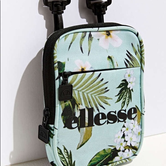 Ellesse Bags Nwt Ellesse Unisex Shoulder Crossbody Poshmark